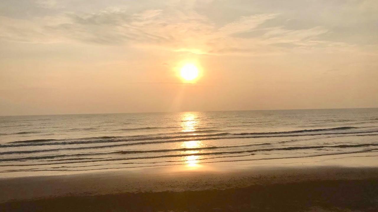 东方海滩温妮度假屋 七岩 外观 照片